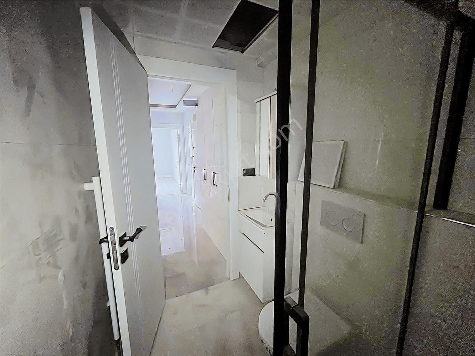 Melike Sokakta Park Manzaralı 0 2+1 Daire - Görsel 7