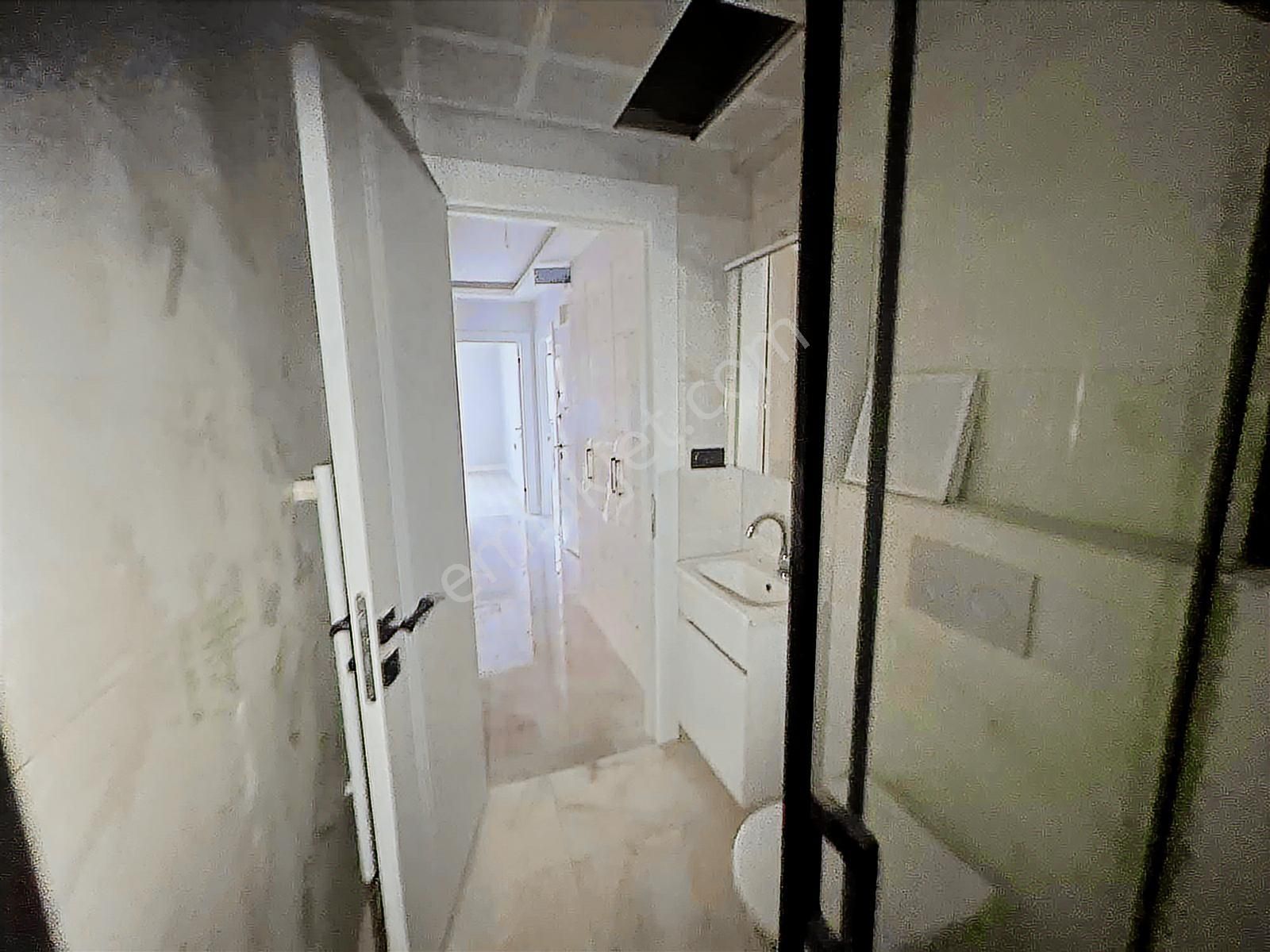 Melike Sokakta Park Manzaralı 0 2+1 Daire - Görsel 8