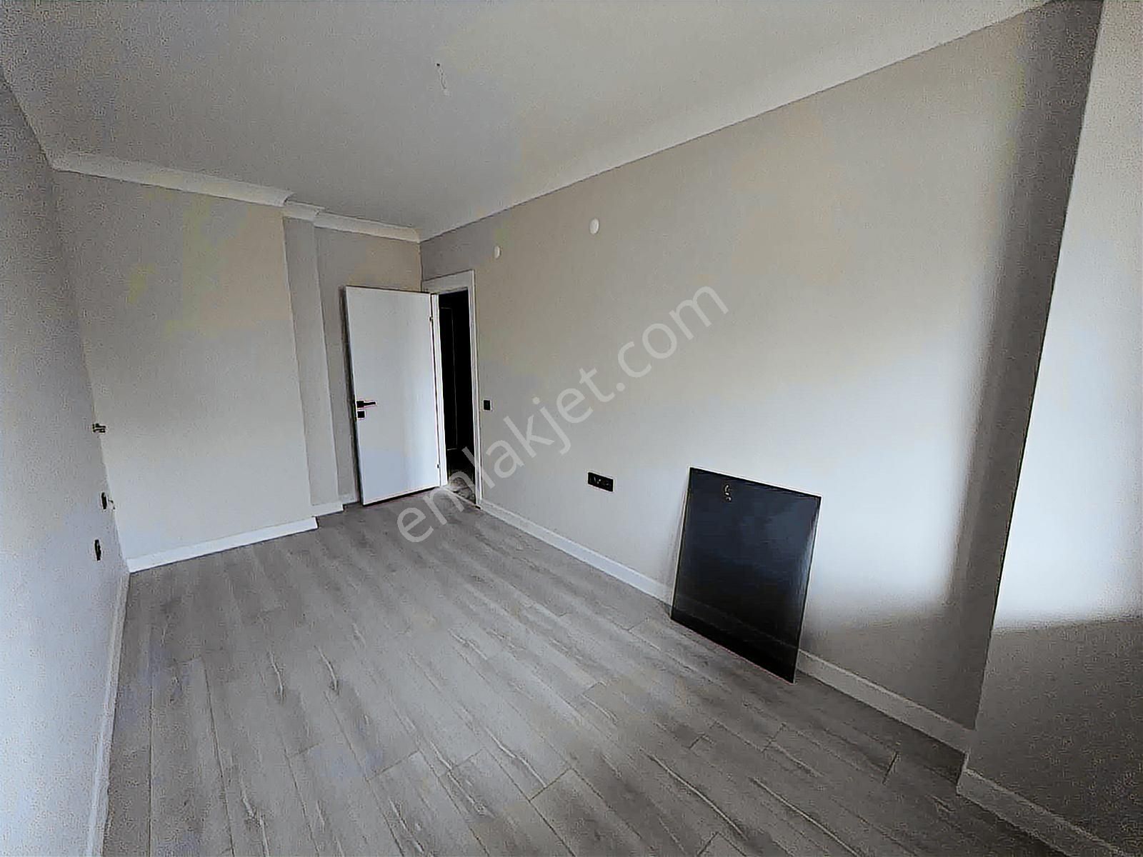 Melike Sokakta Park Manzaralı 0 2+1 Daire - Görsel 20