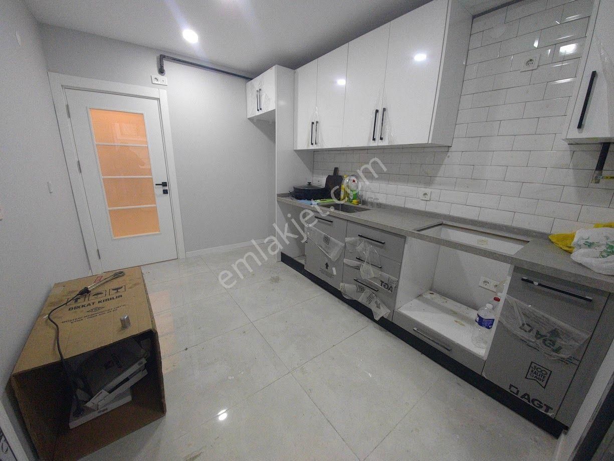 Yıldız Dan Kocasinan Da Sıfır Otoparklı Butik Sitede 3+1 Ara Kat Daire - Görsel 14