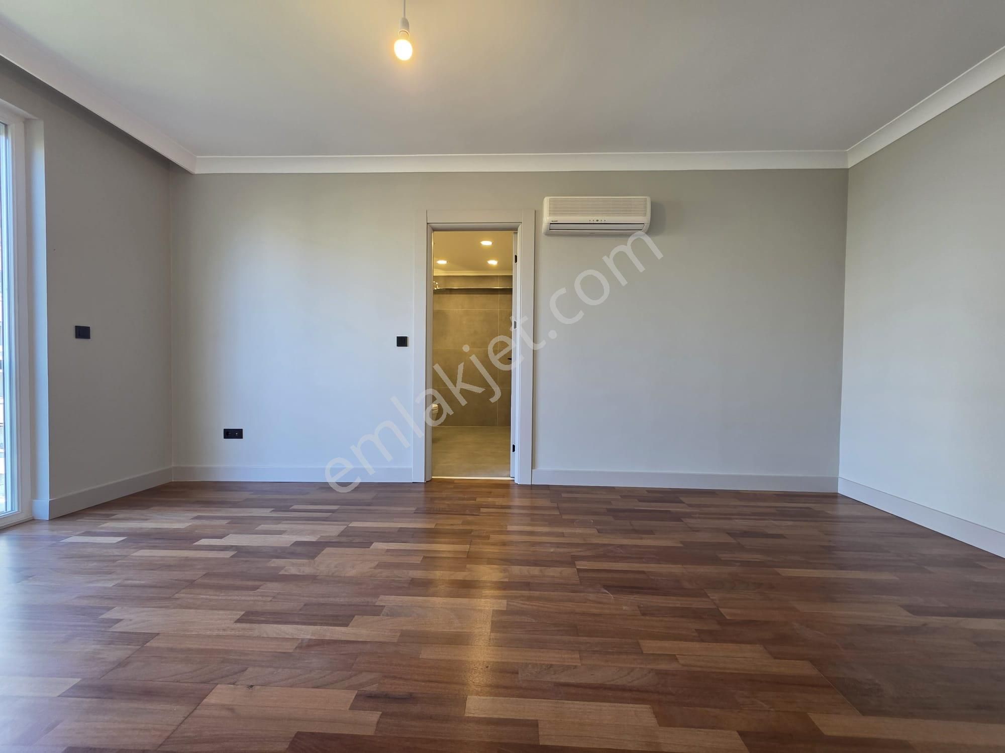 Caddebostan Da Bağdat Caddesine 1. Paralelde Ebeveyn Banyolu 125m2 Net - Görsel 25