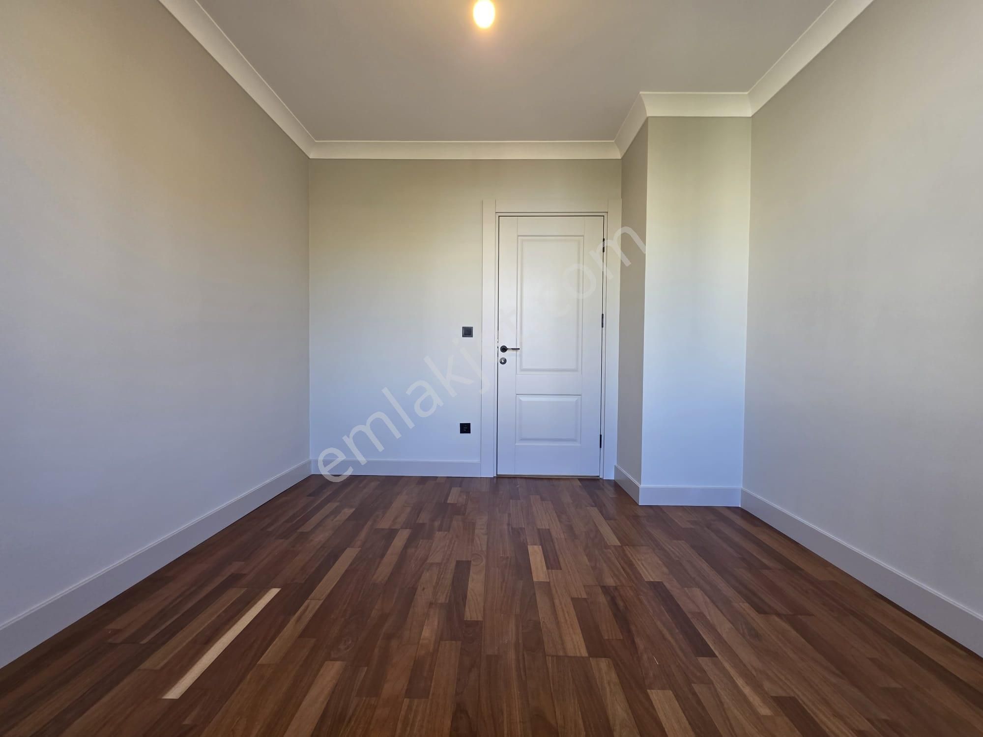 Caddebostan Da Bağdat Caddesine 1. Paralelde Ebeveyn Banyolu 125m2 Net - Görsel 17