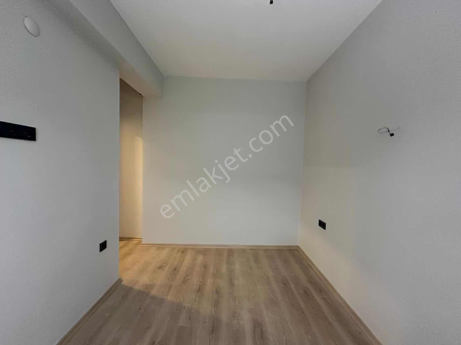 Bürmen'den Yeni Binada Otoparklı Cadde Paraleli 2+1 Daire - Görsel 3