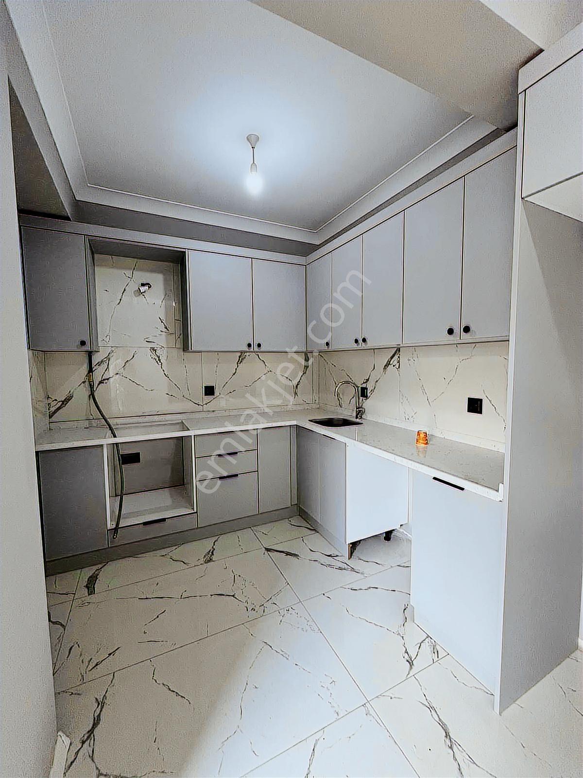 Satılık İzmit Plajyolu 3+1 190 M2 Ebeveyn Banyolu Dubleks Daire - Görsel 15
