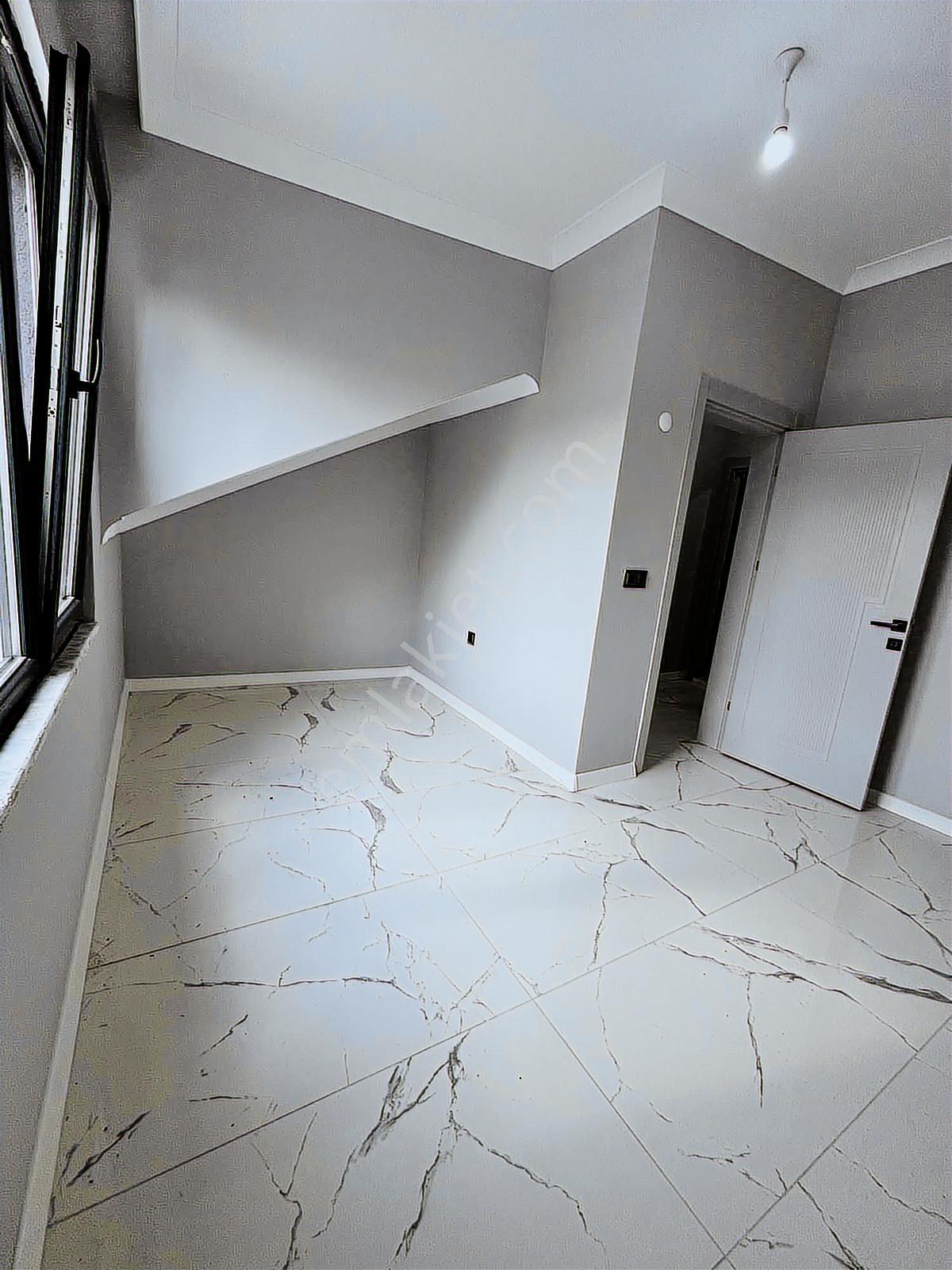 Satılık İzmit Plajyolu 3+1 190 M2 Ebeveyn Banyolu Dubleks Daire - Görsel 26