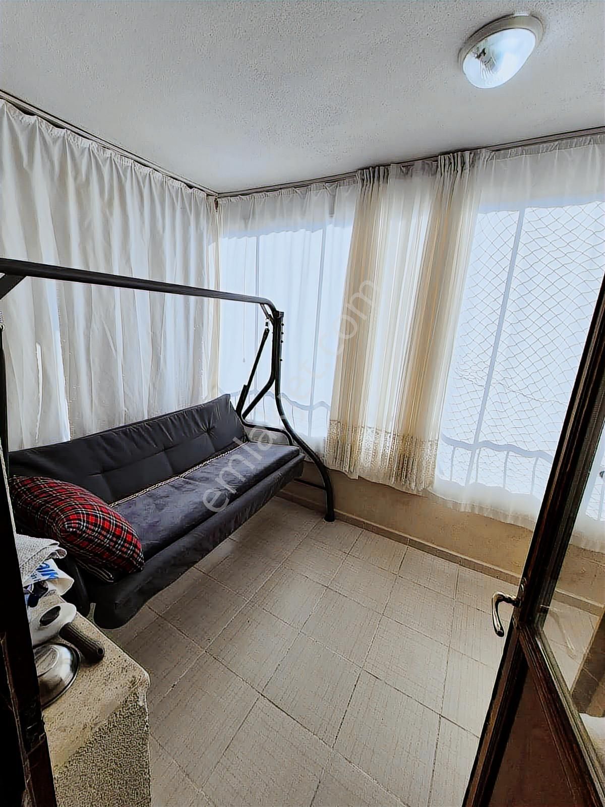 Sincan Tandoğan Mh.3+1 Bağımsız Katta 14 Yaşında Ön Cephe Daire - Görsel 18