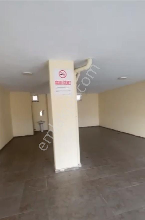 Fiyat Düştü... Celal Bayar Caddesi Üzerinde Satılık 86 M2 İşyeri - Görsel 3