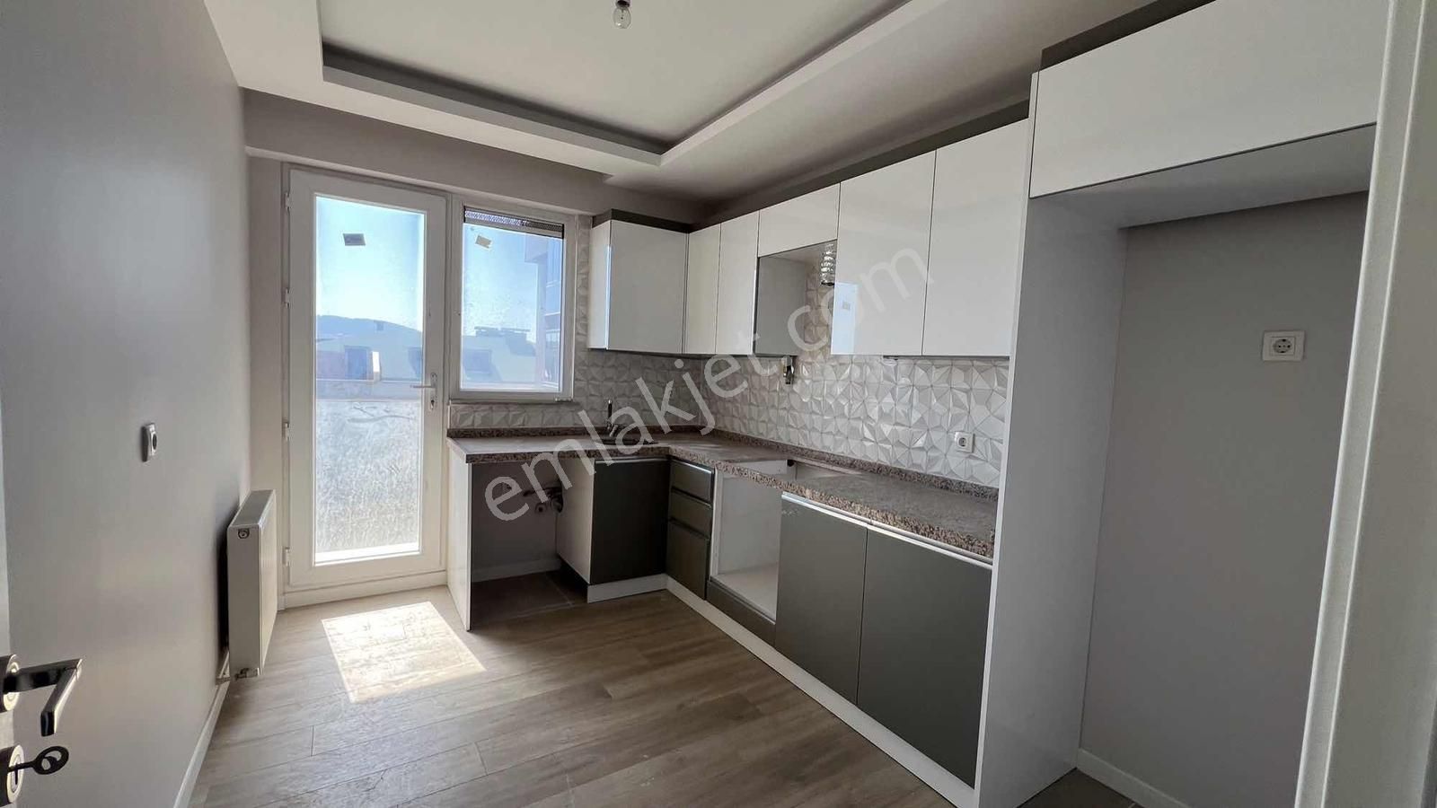 Butik Garden Sitesinde Satılık 3+1 Geniş Daire - Görsel 24