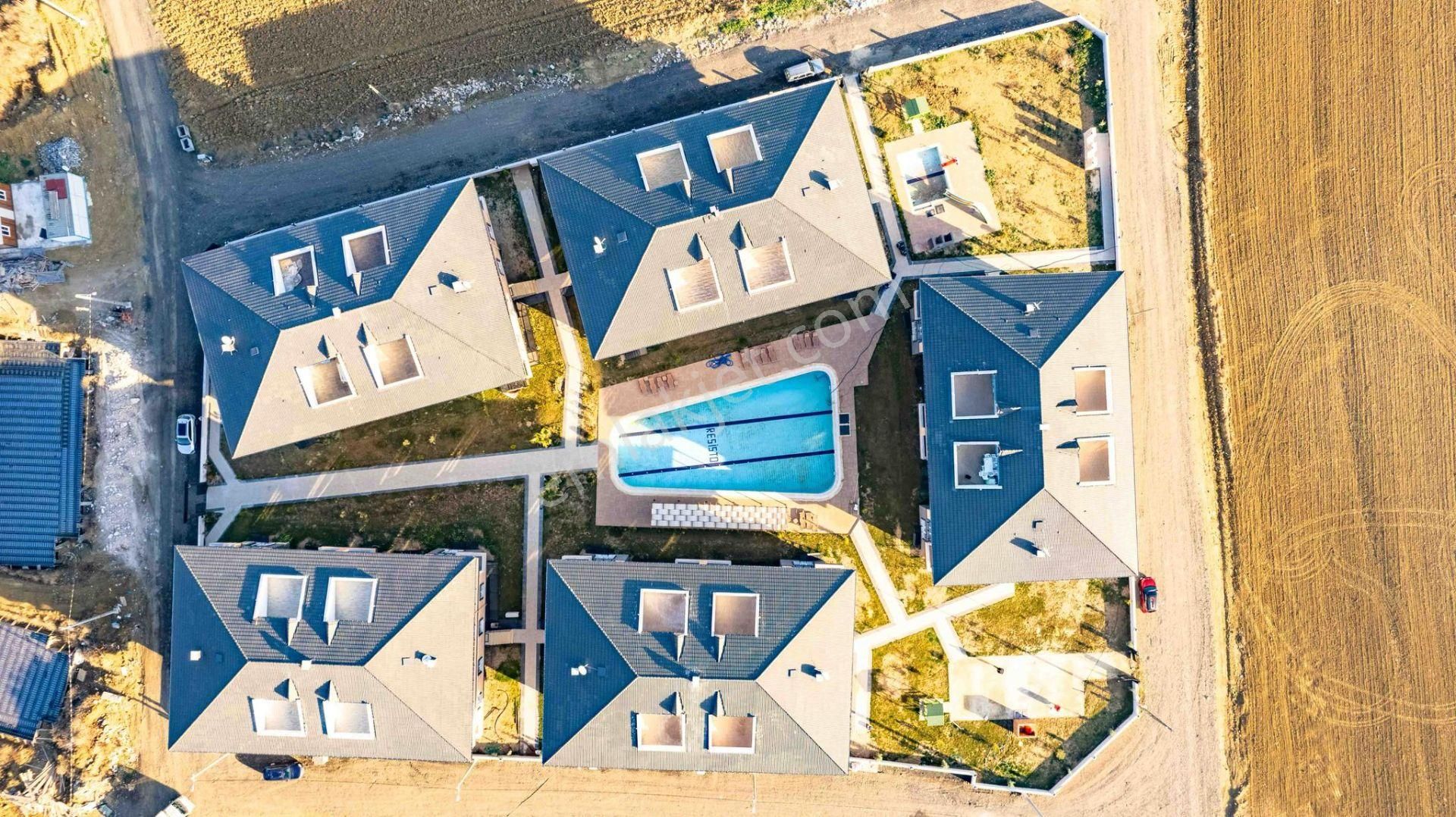 Resisto'dan Havuzlu Sitede İskanlı 2+1 Dubleks Daireler - Görsel 25