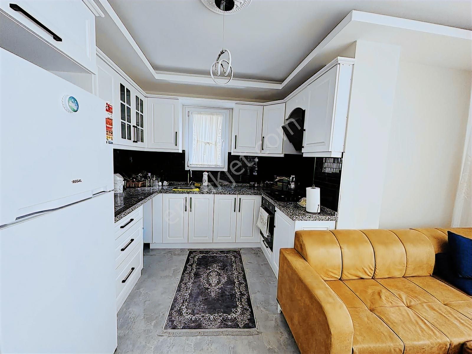 Güllük Mahallesinde Satılık 2+1 Eşyalı Daire - Görsel 7