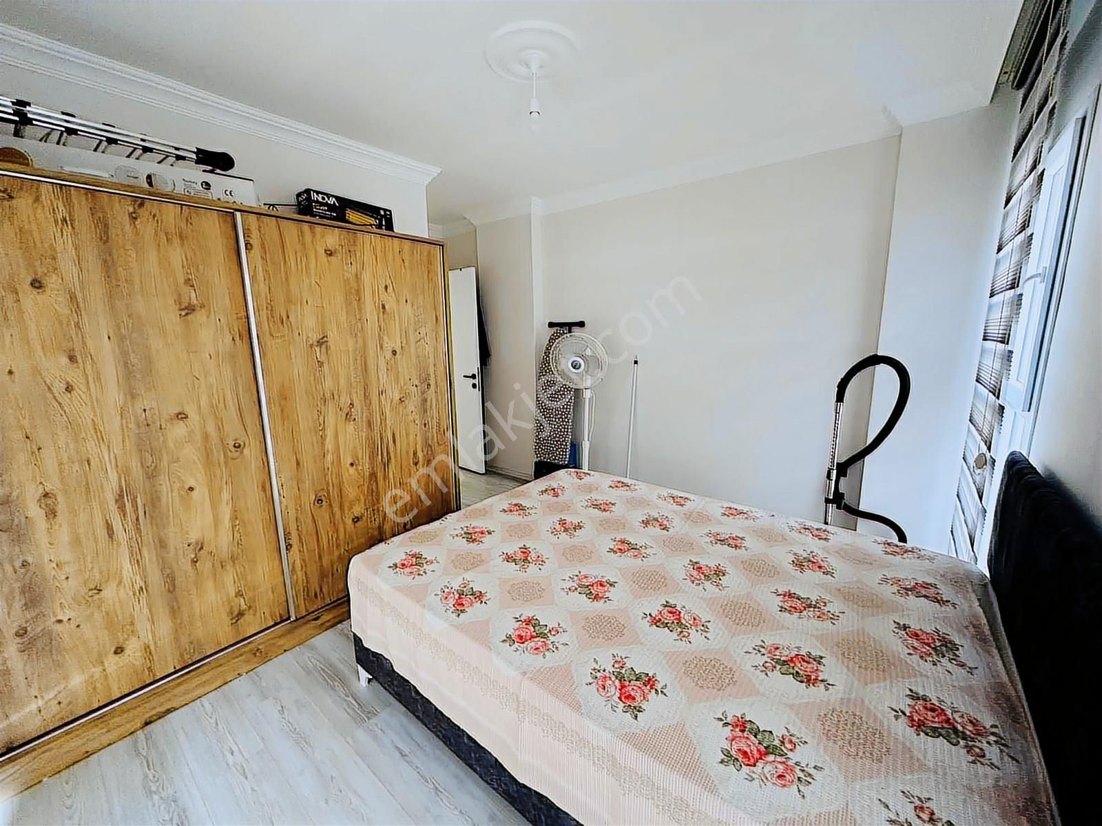Güllük Mahallesinde Satılık 2+1 Eşyalı Daire - Görsel 2