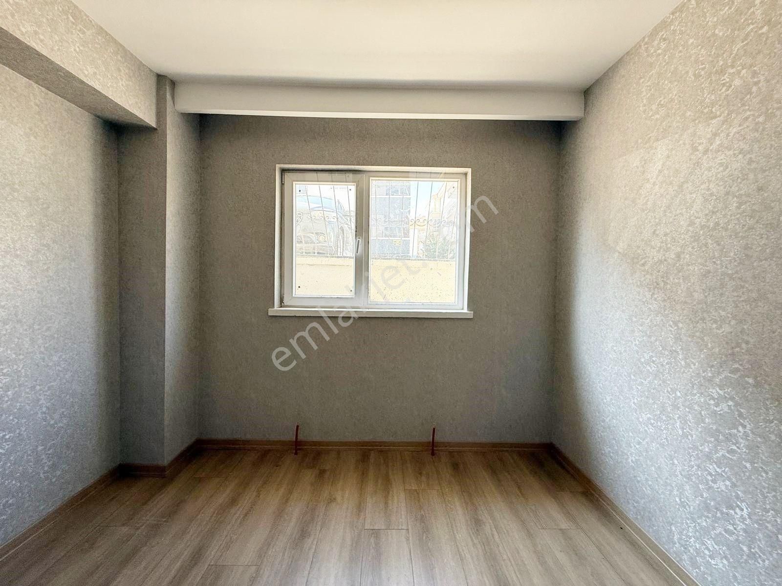 Öz Maşallah Dan Sakin Sokakta Modern 2+1 Daire Sıfırr - Görsel 13