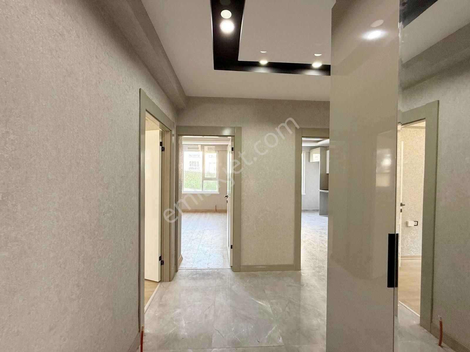 Öz Maşallah Dan Sakin Sokakta Modern 2+1 Daire Sıfırr - Görsel 15