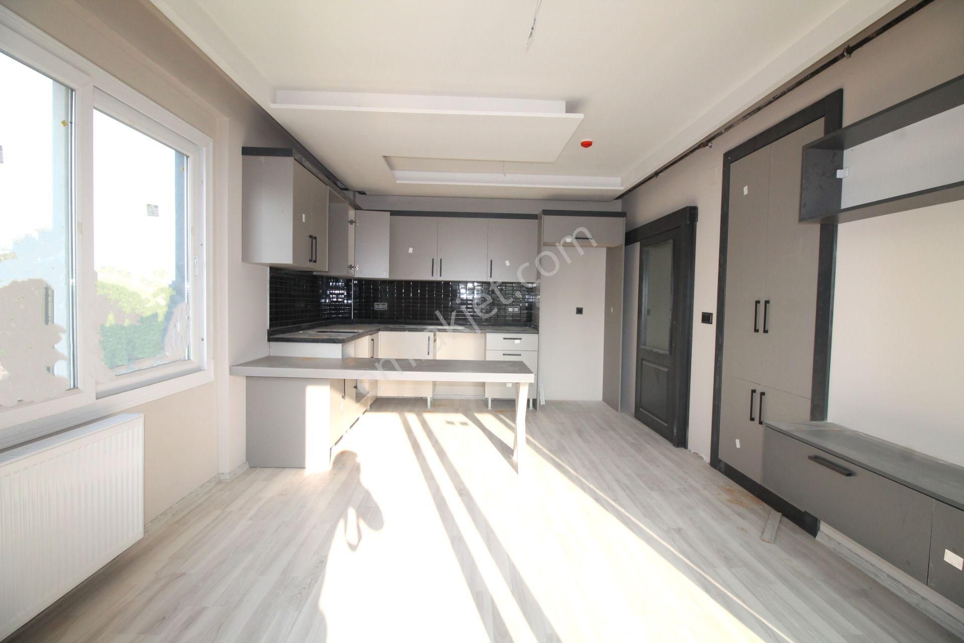 Retro’dan Elit Bir Yaşamın Kapılarını Aralayan Lüks Kiralık 4+1