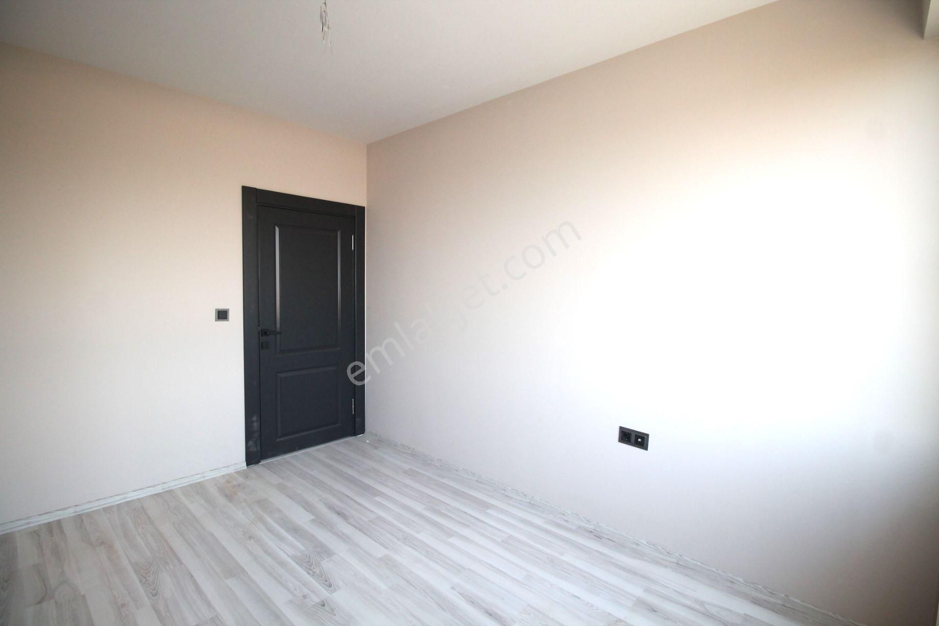 Retro’dan Elit Bir Yaşamın Kapılarını Aralayan Lüks Kiralık 4+1 - Görsel 17