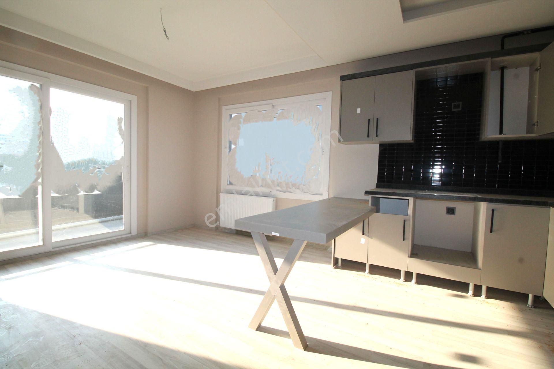 Retro’dan Elit Bir Yaşamın Kapılarını Aralayan Lüks Kiralık 4+1 - Görsel 6