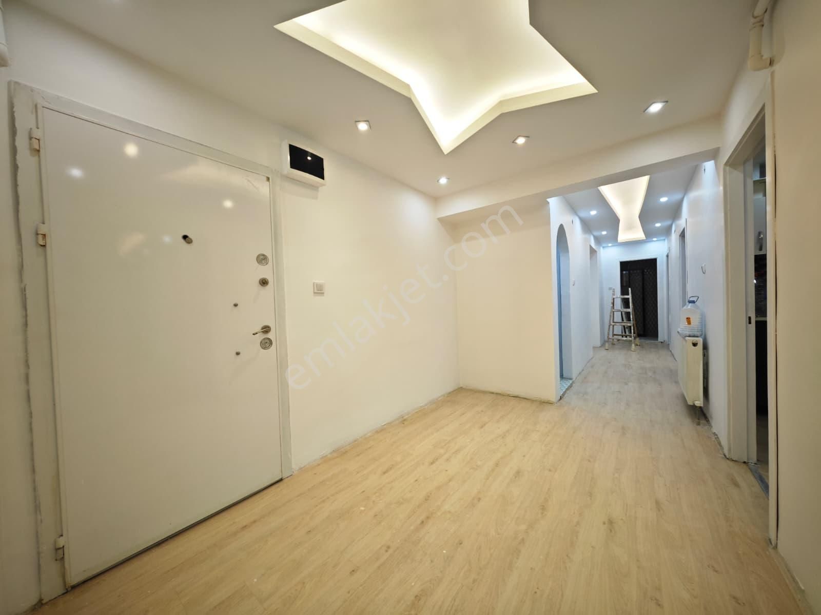 Beşikkaya'da Asansörlü Full Yapılı 2+1 Giriş Kat Satılık Daire !!! - Görsel 15