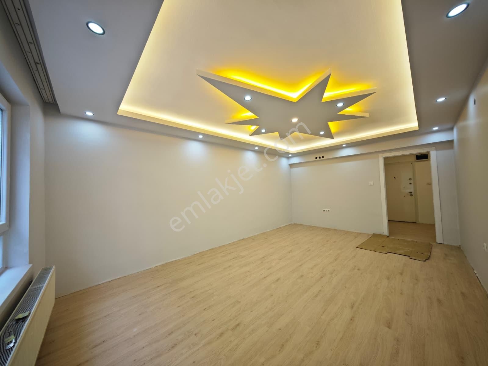 Beşikkaya'da Asansörlü Full Yapılı 2+1 Giriş Kat Satılık Daire !!!