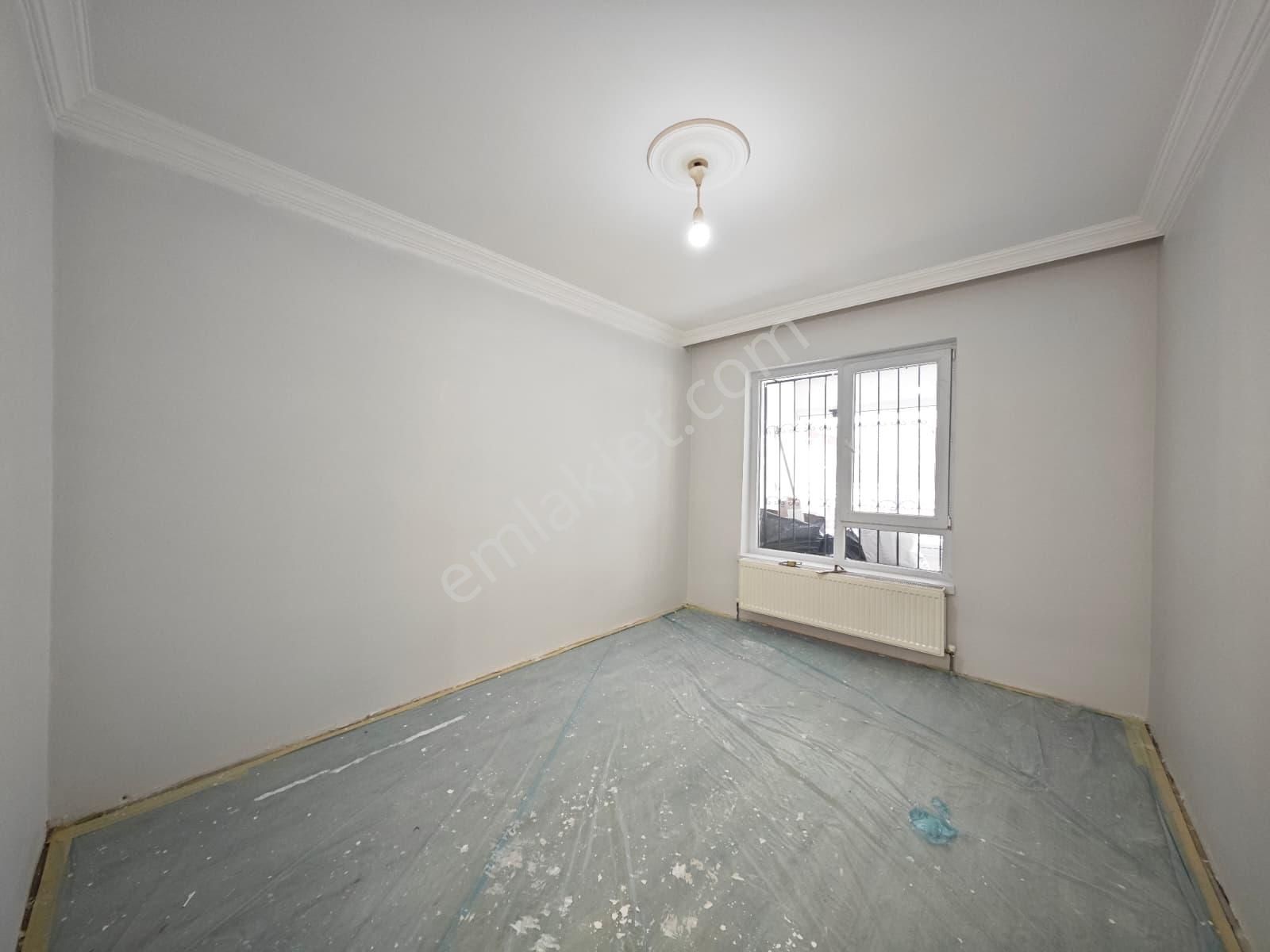 Beşikkaya'da Asansörlü Full Yapılı 2+1 Giriş Kat Satılık Daire !!! - Görsel 7