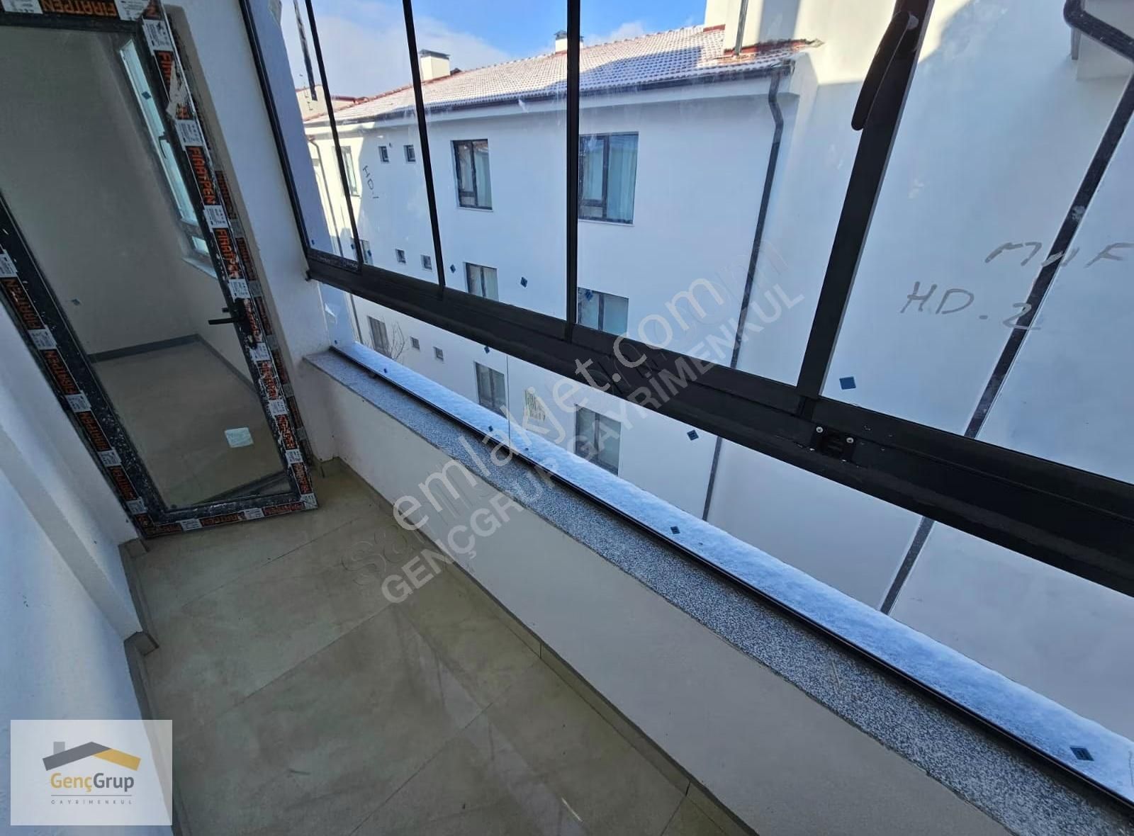 *genç Grup* Batıkent Özel Garajlı Yerden Isıtma E.banyo Lüx 5+1 - Görsel 9