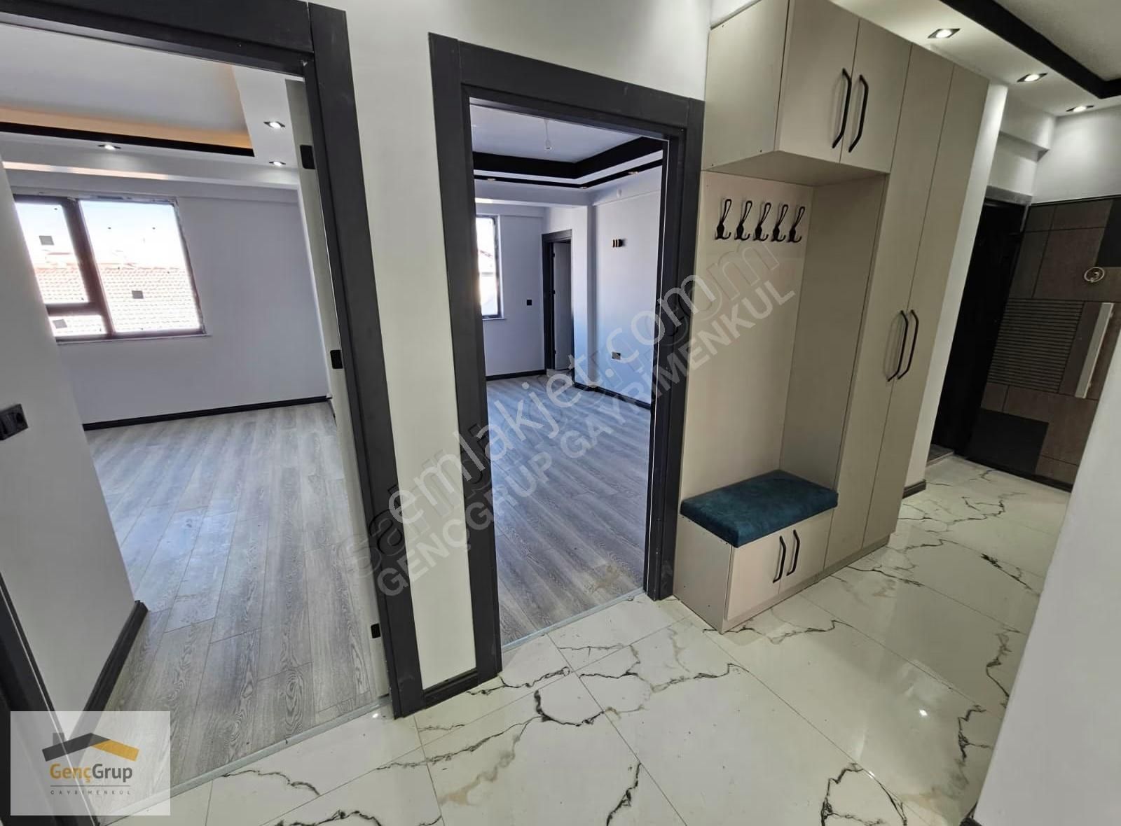 *genç Grup* Batıkent Özel Garajlı Yerden Isıtma E.banyo Lüx 5+1 - Görsel 11