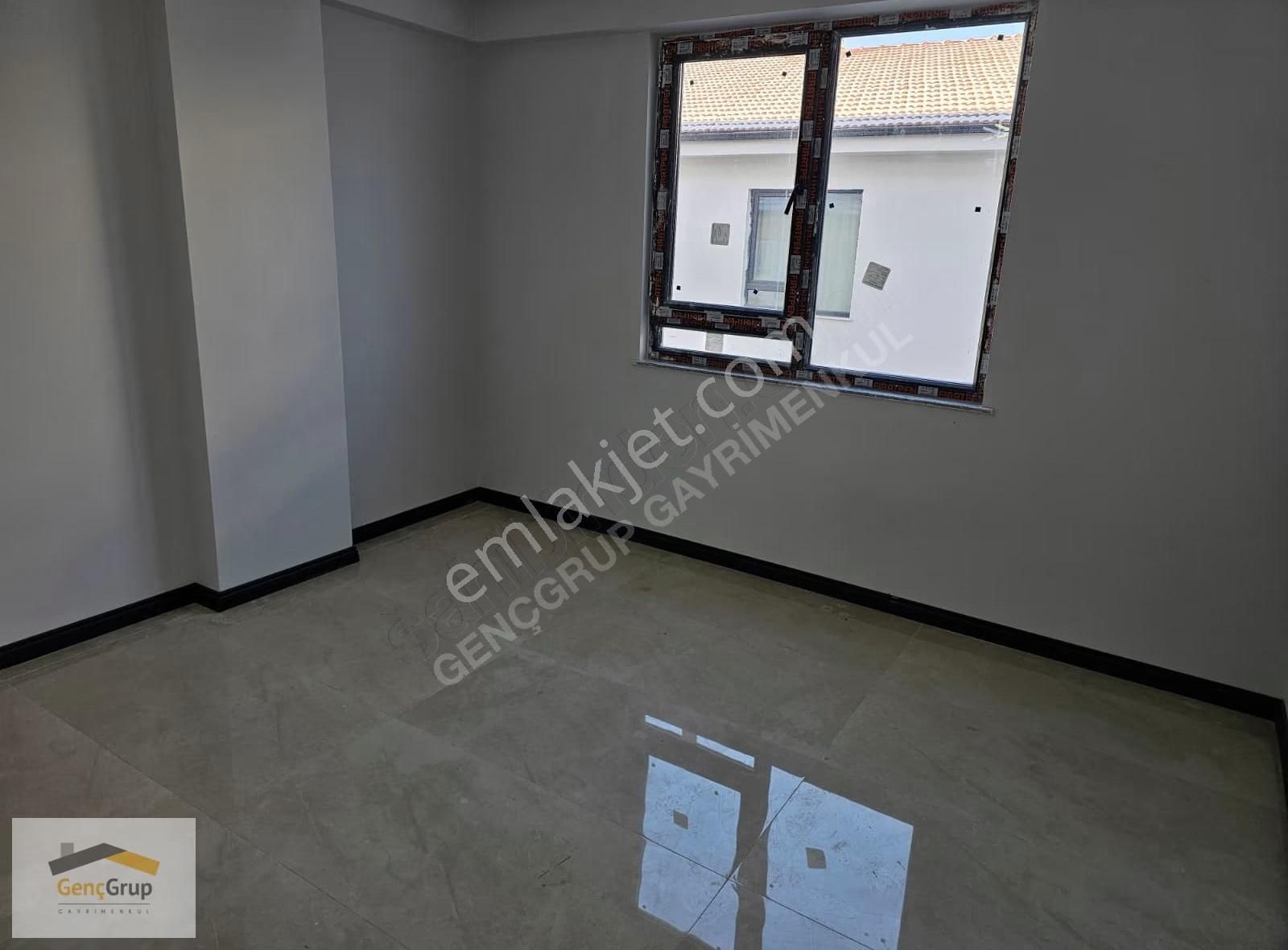 *genç Grup* Batıkent Özel Garajlı Yerden Isıtma E.banyo Lüx 5+1 - Görsel 34