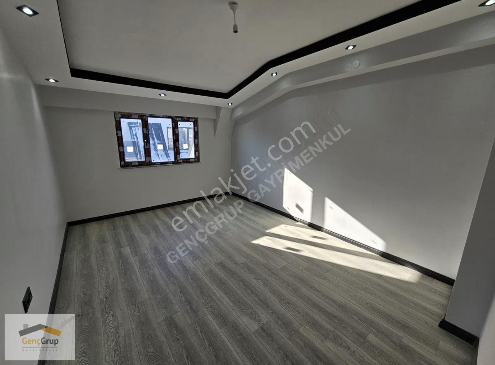 *genç Grup* Batıkent Özel Garajlı Yerden Isıtma E.banyo Lüx 5+1 - Görsel 18