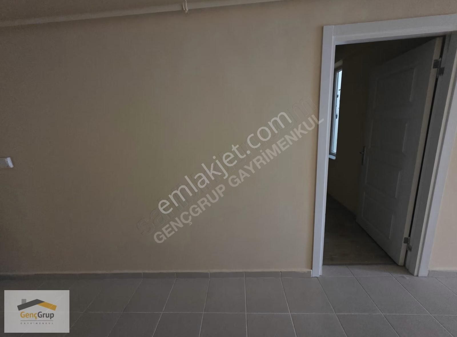 *genç Grup*fatih Mah Derman Cad Yakını İskanlı Asansörlü 2+1 - Görsel 9