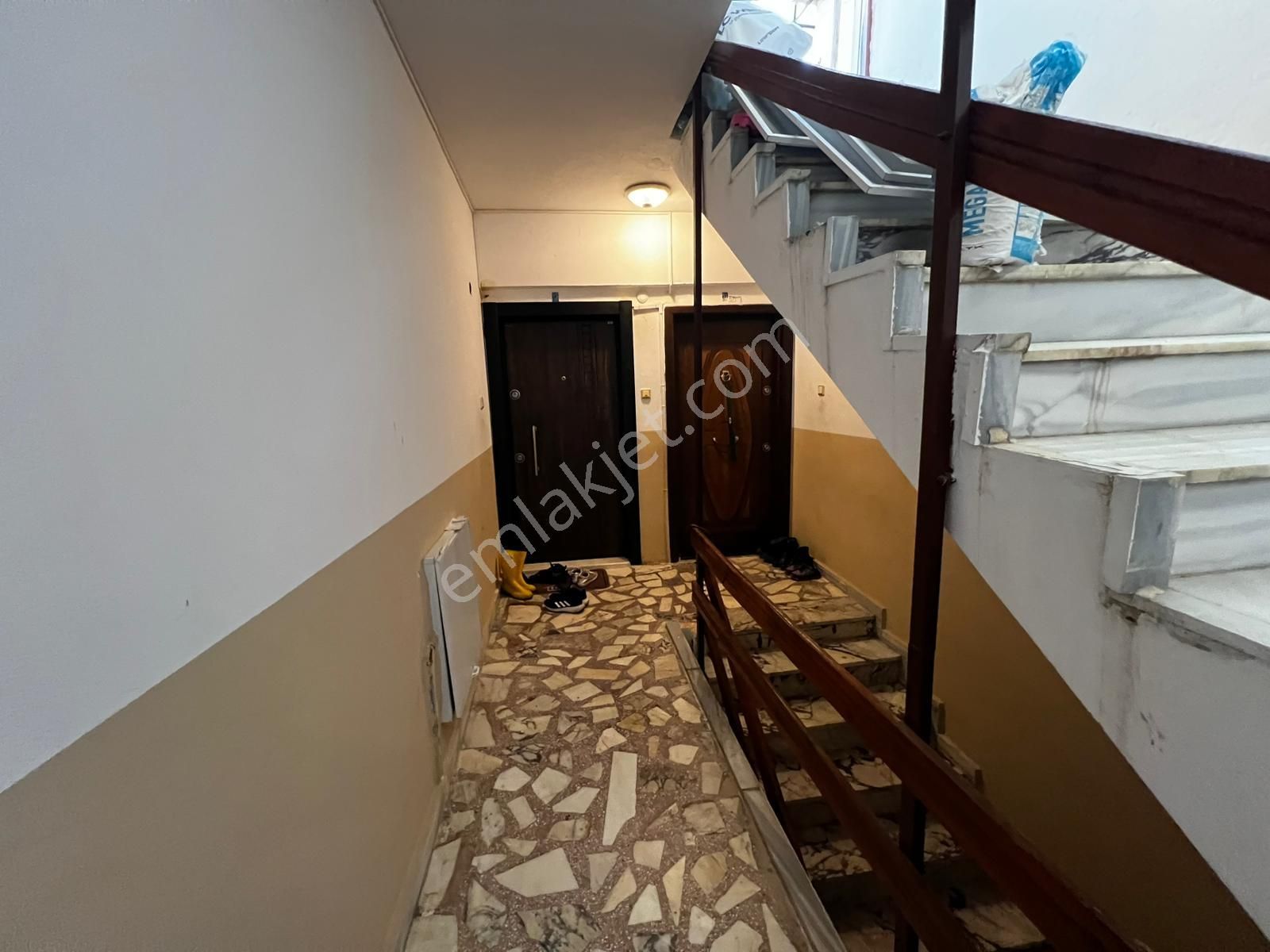 Alanya Gülllerpınarı Kiralık 2+1 Boş Daire ! - Görsel 3
