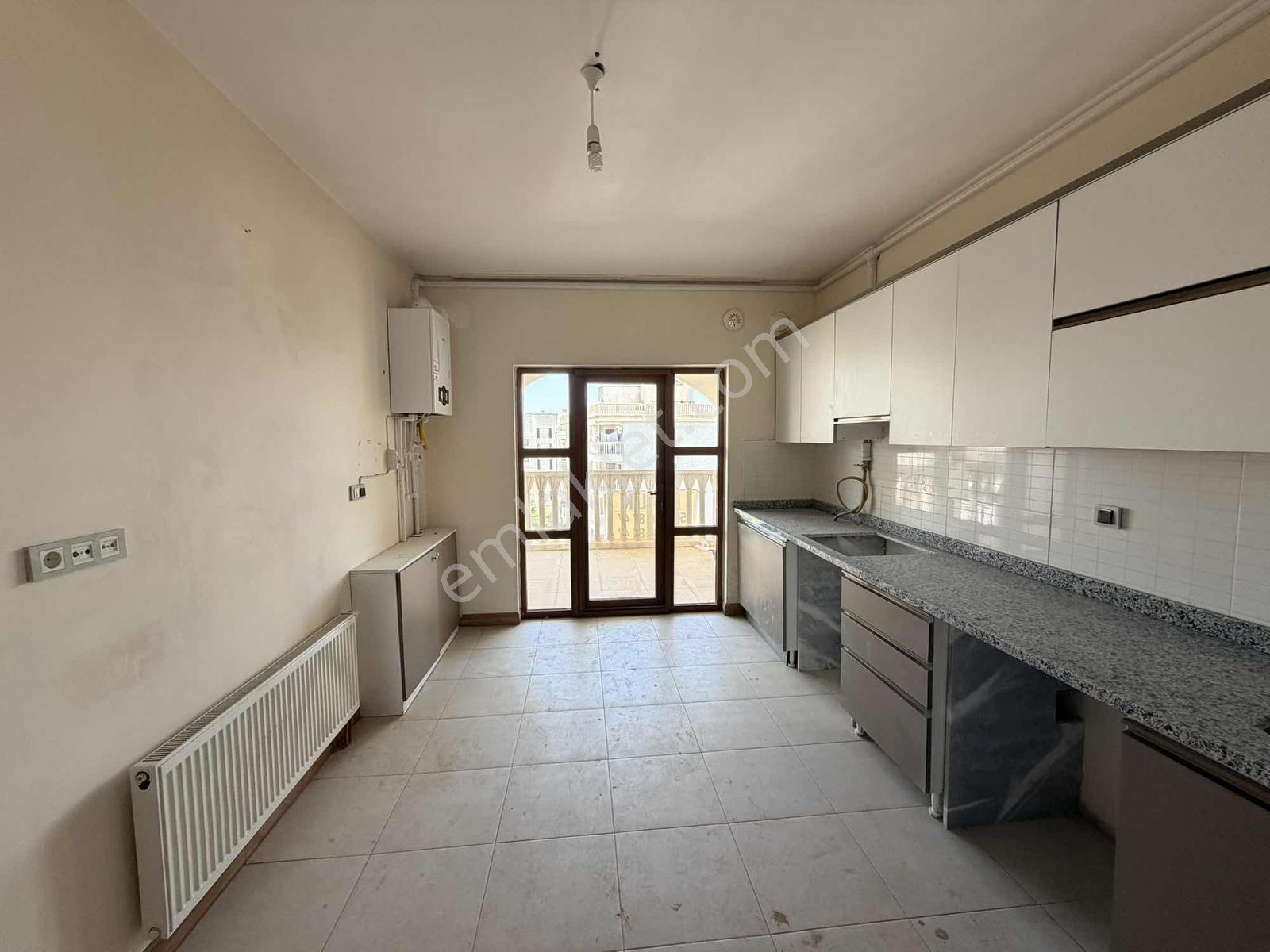 Acar Emlaktan Çarşamba Pazarı Üzerinde 3+1 165m2 Arakat Daire - Görsel 24
