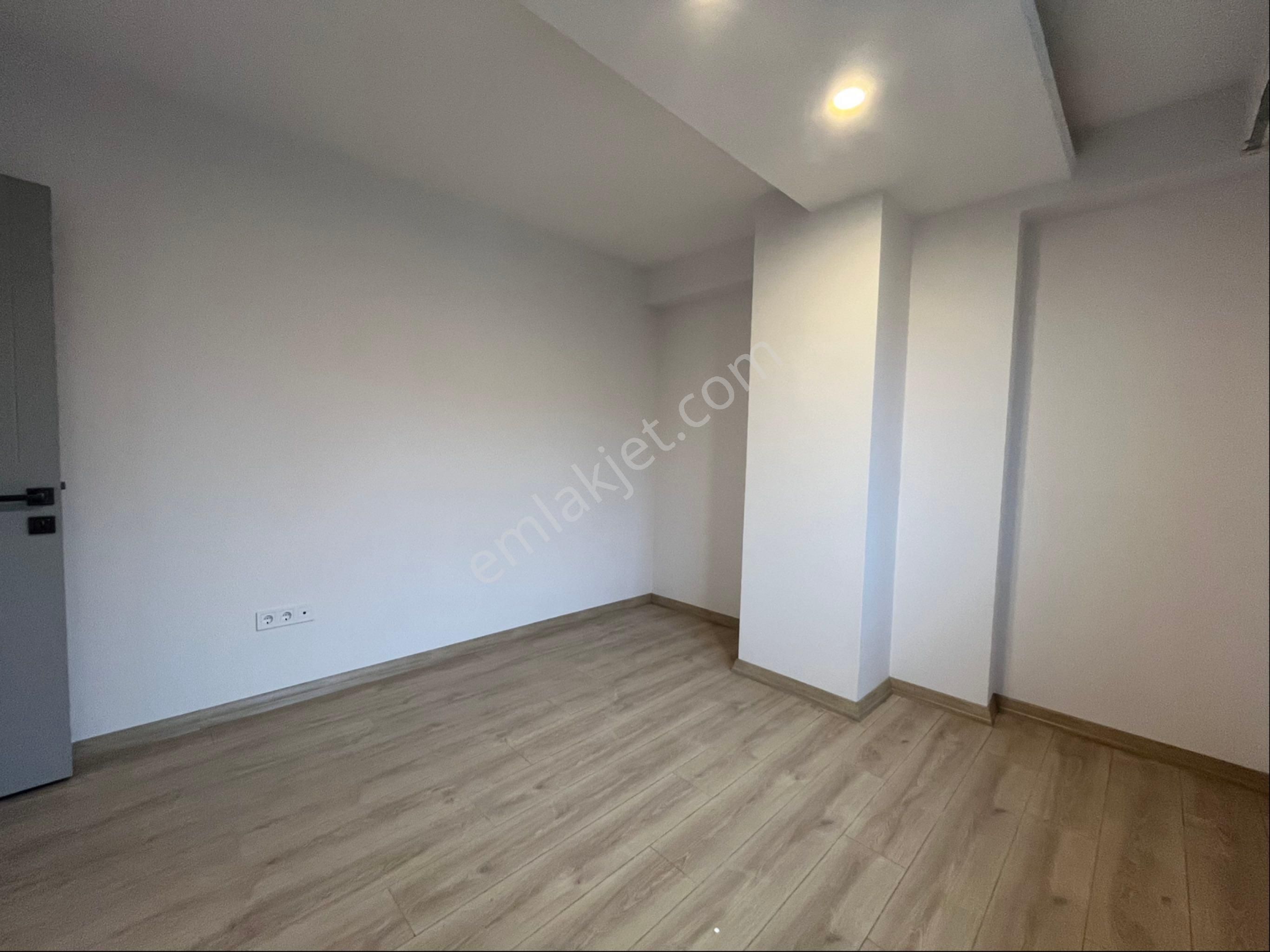 Oben'den Ziverbey'de Sıfır Açık Kapalı Otoparklı 2+1 Net 60 M² - Görsel 16