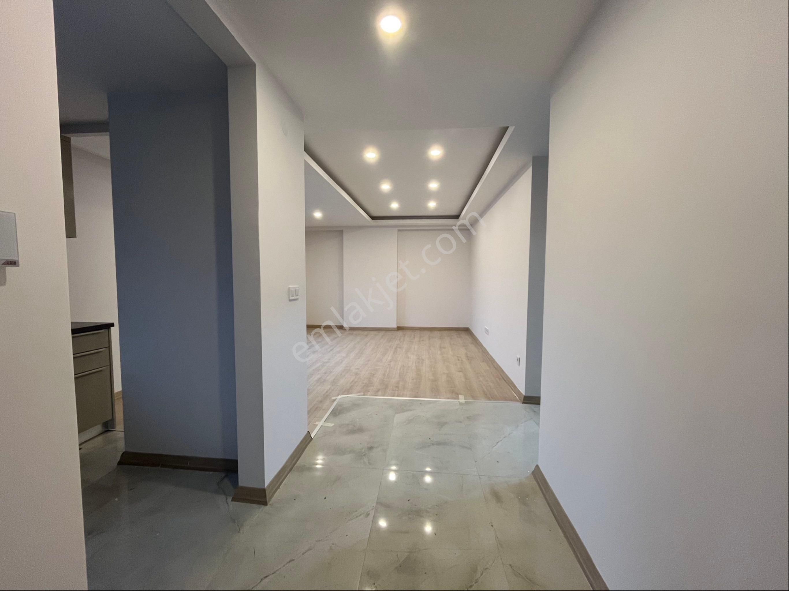 Oben'den Ziverbey'de Sıfır Açık Kapalı Otoparklı 2+1 Net 60 M² - Görsel 2