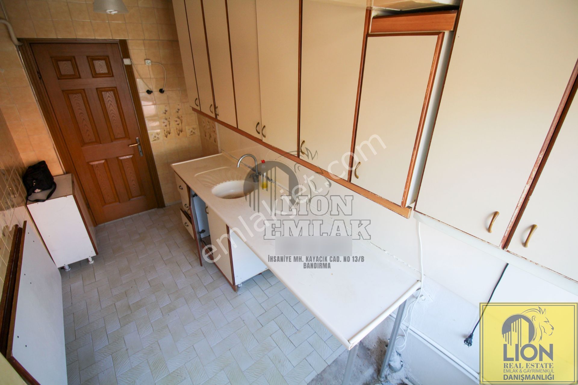 ⬛🟨lıon Emlak'tan Çınarlı Mahallesinde 2+1 Kiralık Daire🟨⬛ - Görsel 3