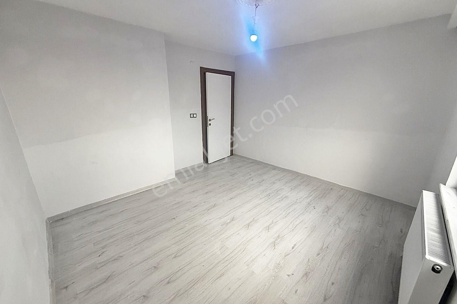Metin Yapı'dan Cadde Üzeri Ön Cephe Satılık 2+1 Daire!! - Görsel 12