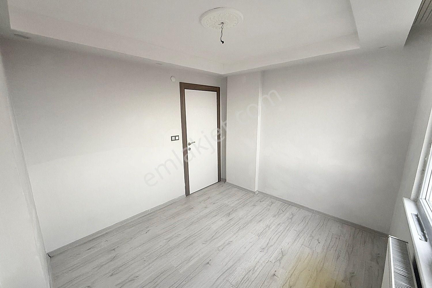 Metin Yapı'dan Cadde Üzeri Ön Cephe Satılık 2+1 Daire!! - Görsel 35