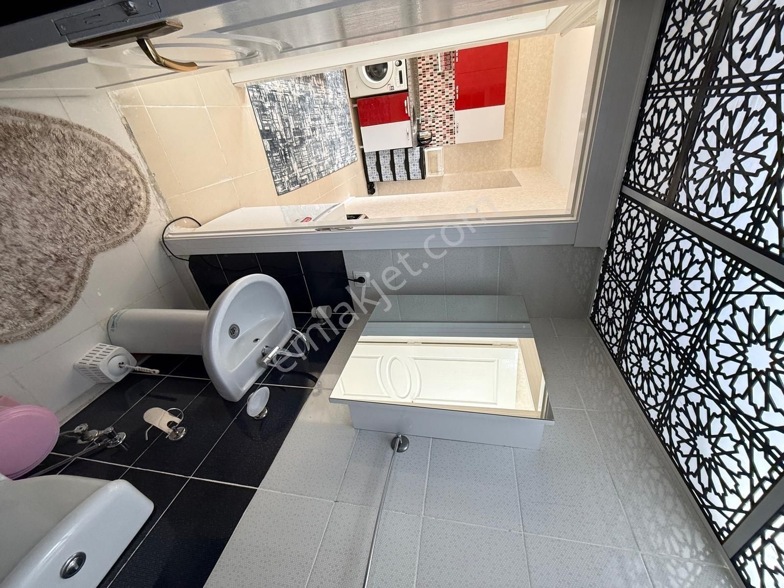 Gaziantep Üni. Yakınında Memur Binasında 1+1 Temiz Eşyalı Daire - Görsel 24