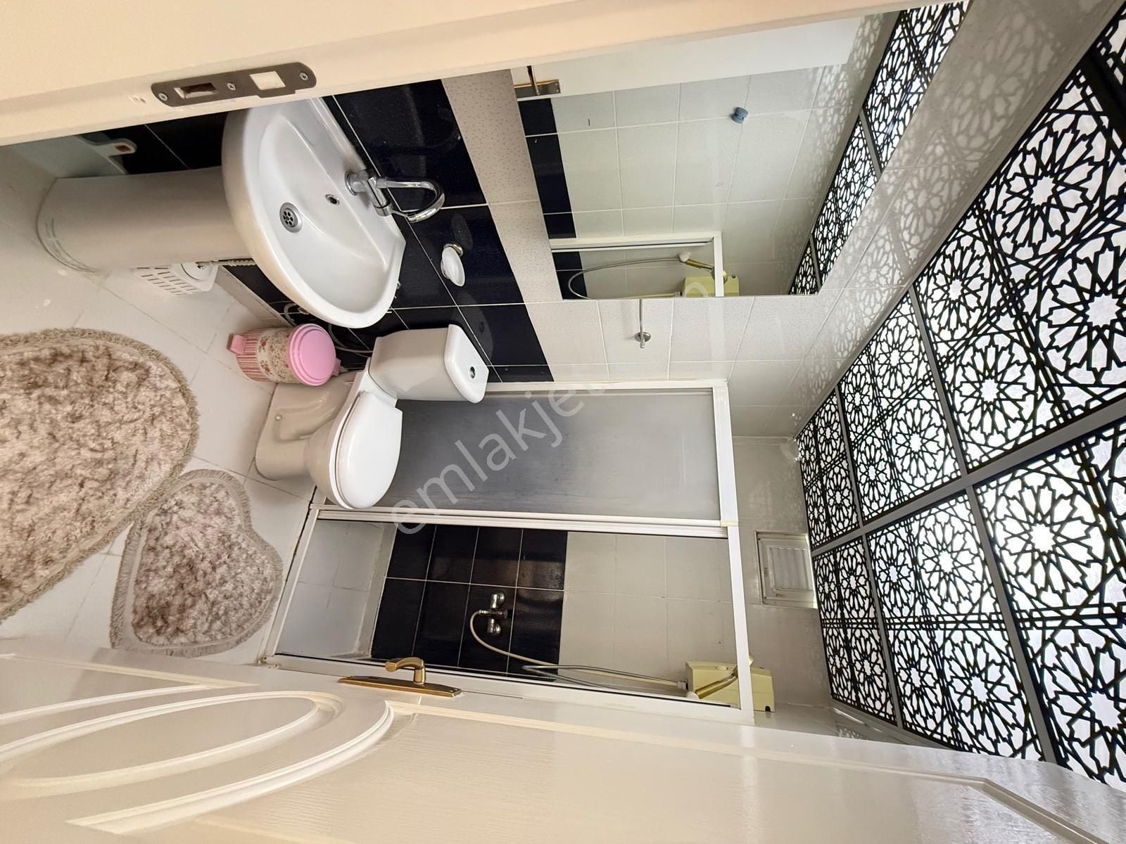 Gaziantep Üni. Yakınında Memur Binasında 1+1 Temiz Eşyalı Daire - Görsel 11