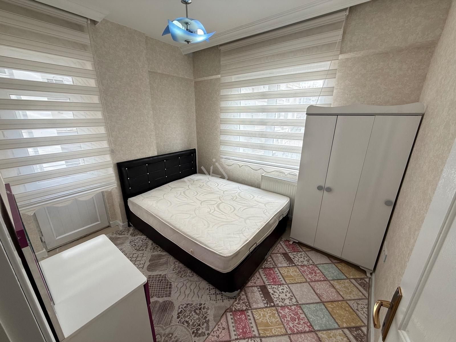 Gaziantep Üni. Yakınında Memur Binasında 1+1 Temiz Eşyalı Daire - Görsel 12