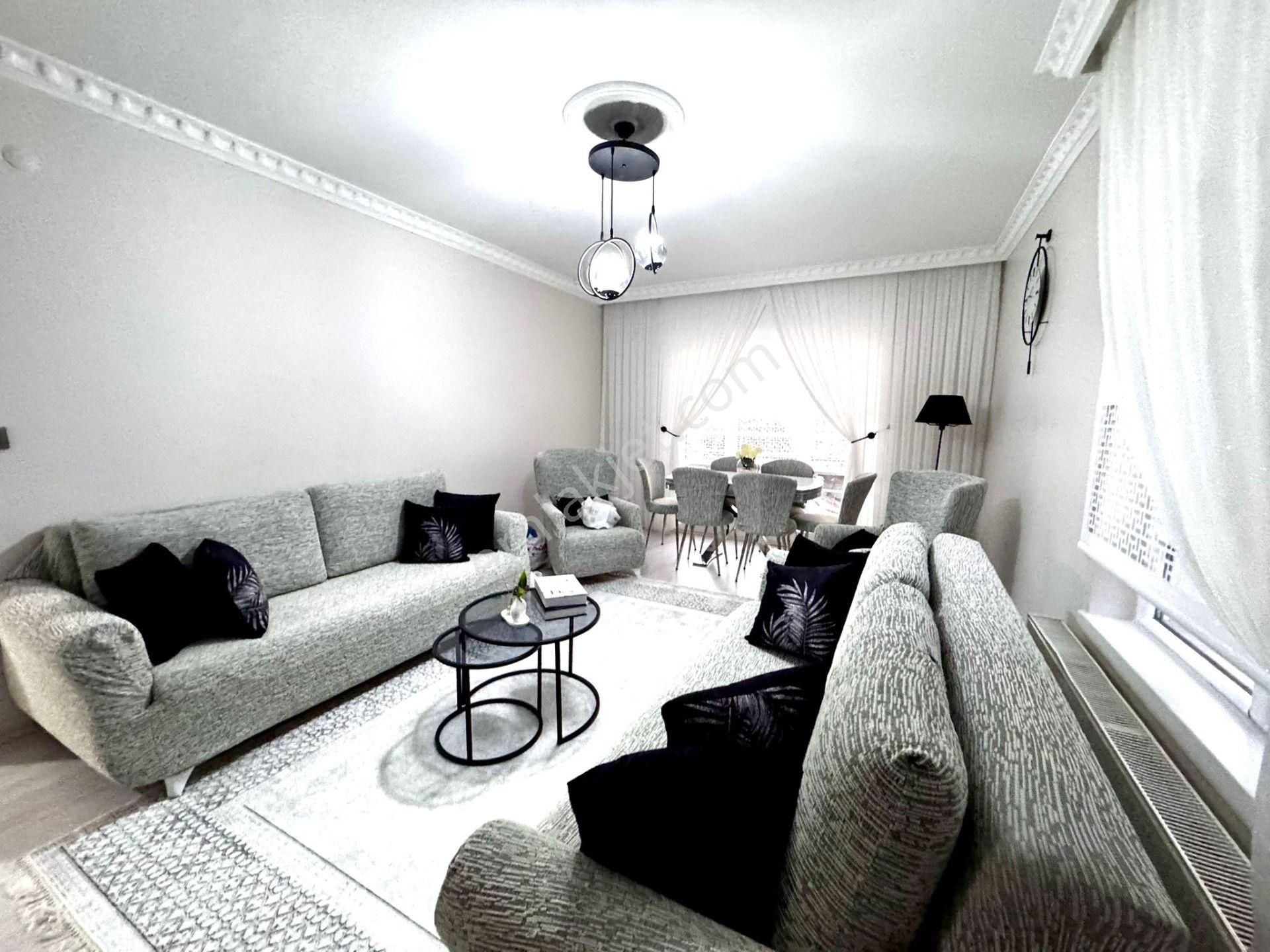 Kalecik Emlak'tan Merkezi Konumda Yapılı Masrafsız Katta 3+1 Daire - Görsel 8