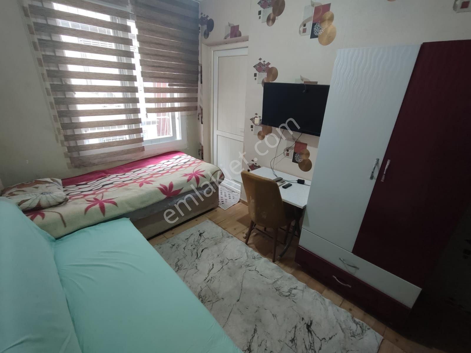 Beyaz Evler Mahallesi Eşyalı Daire 1+0 - Görsel 7