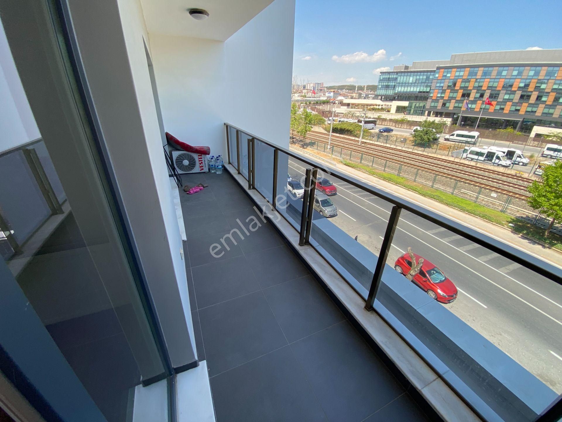 Tuzla Ambiyans'ta Satılık 1+1 60 M2 Fırsat Daire 3egayrimenkul - Görsel 14