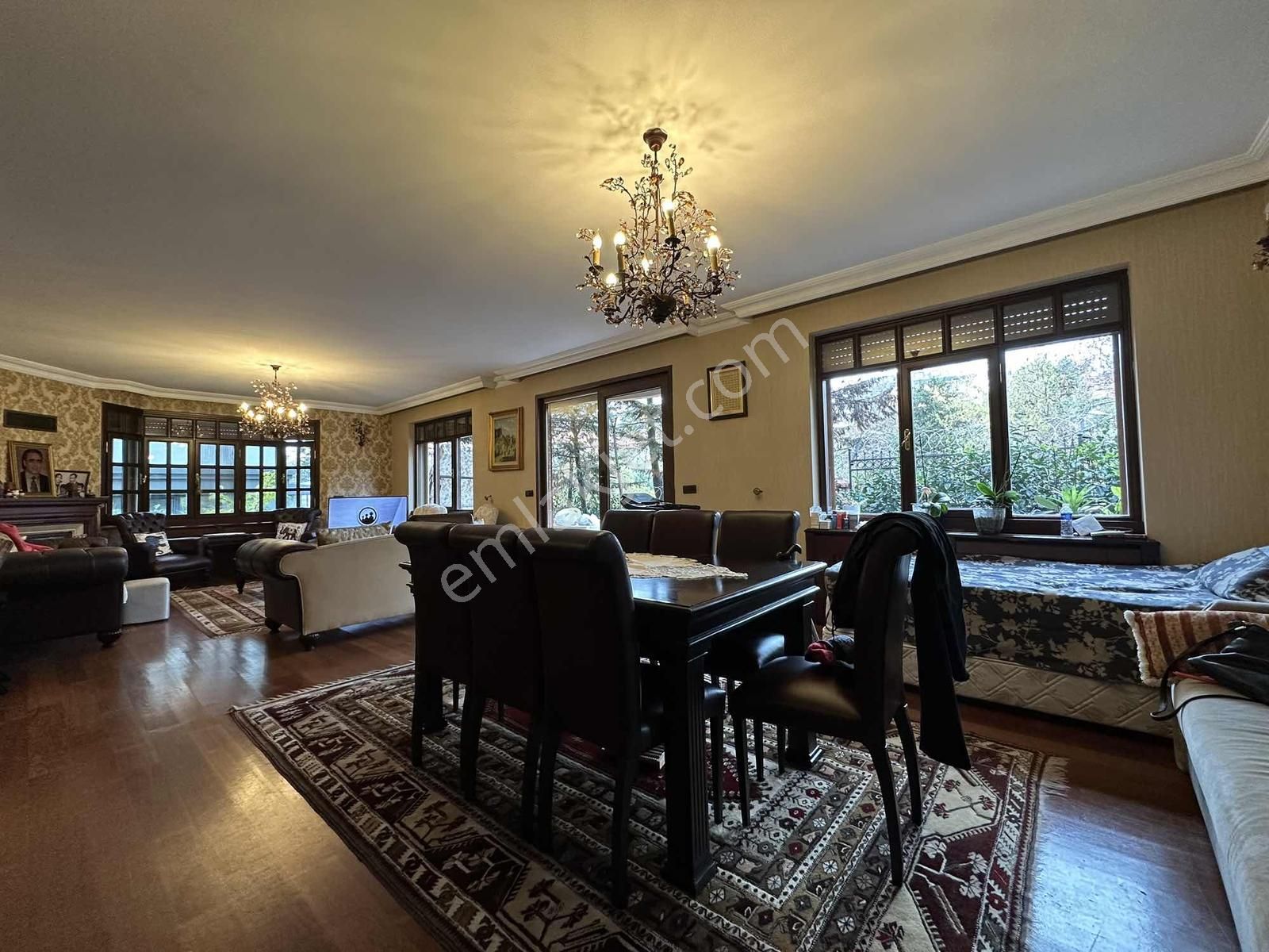 Çengelköy De Muhteşem Konumda Tekli-site İçerisinde 7+1 Müstakil - Görsel 15