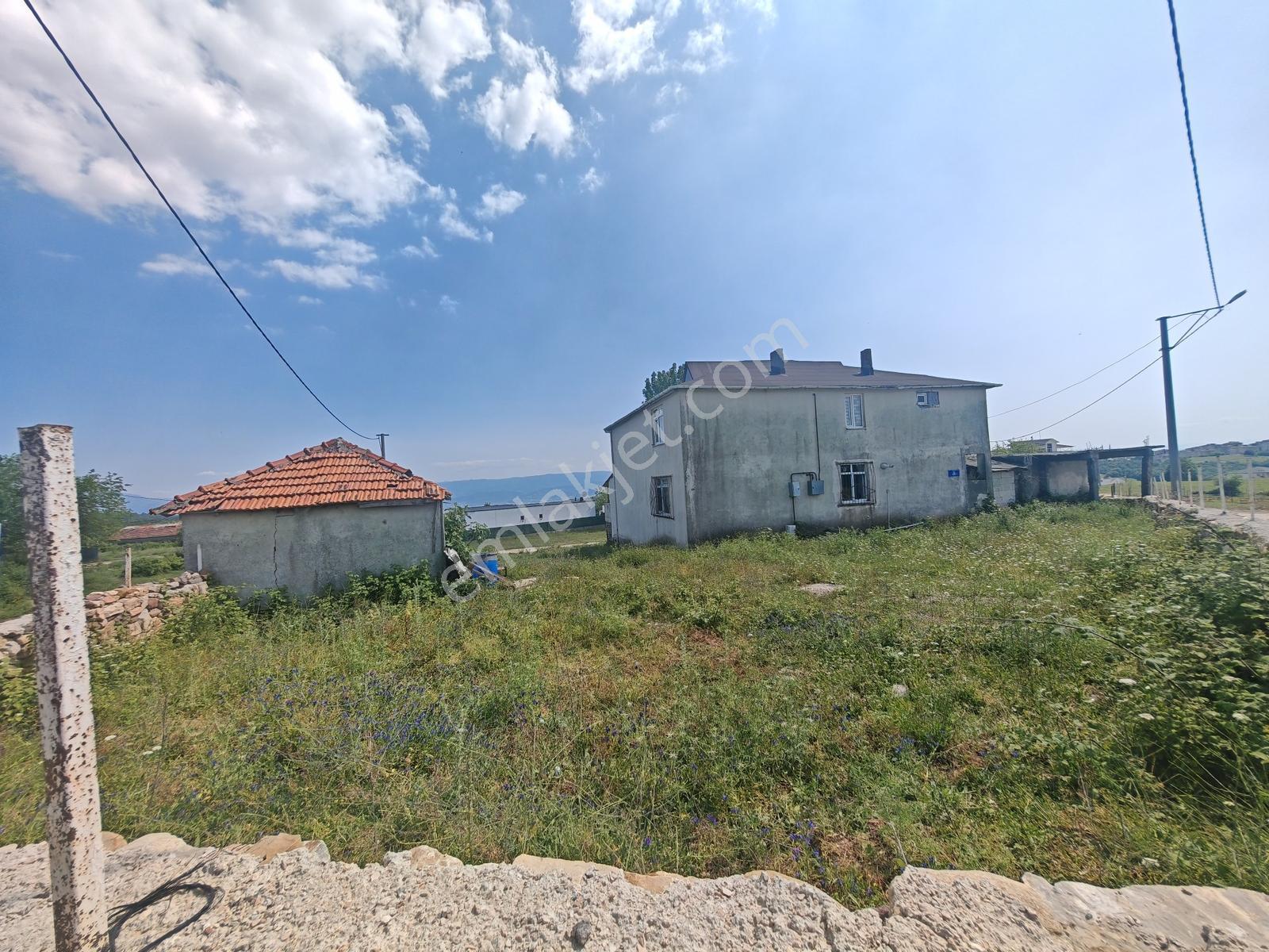 İlimtepe Eriklide Üzerinde 2 Katlı Konut Bulunan Satılık Arsa - Görsel 26