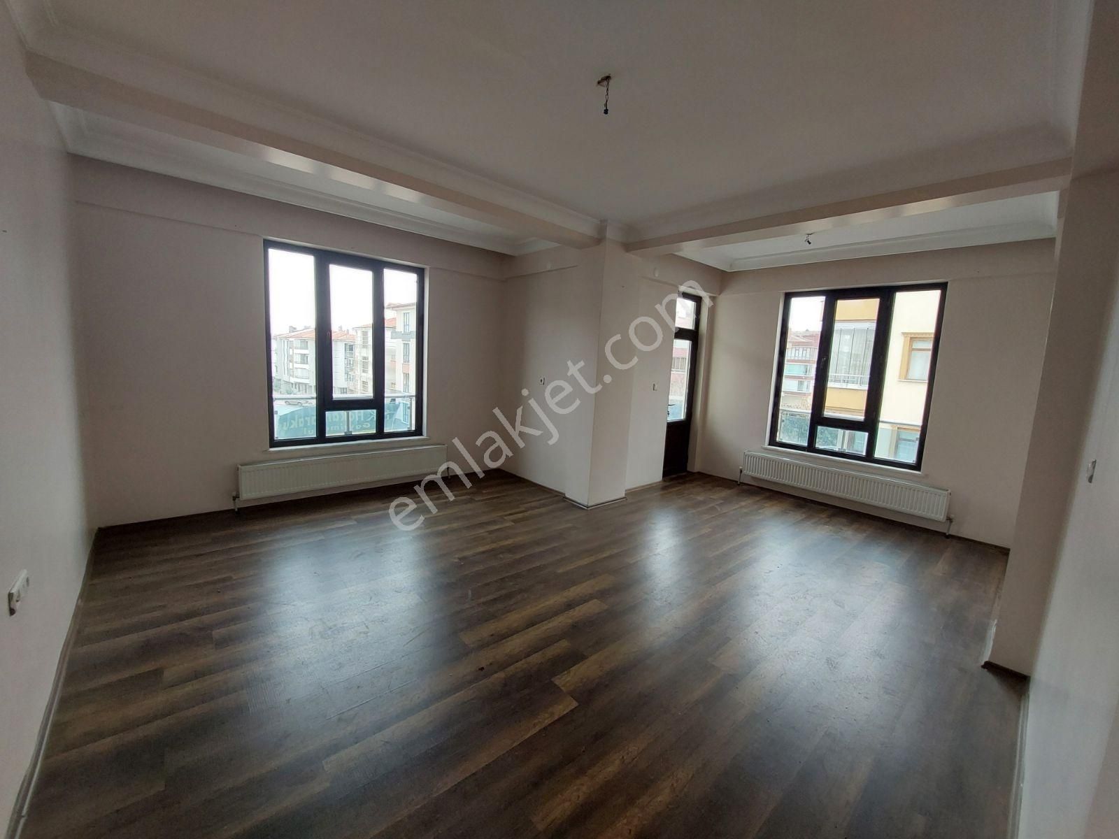 Nakipoğlu Mah.de Keçeciler Cad.si Üzeri 3+1 Arakat Kiralık Daire - Görsel 18