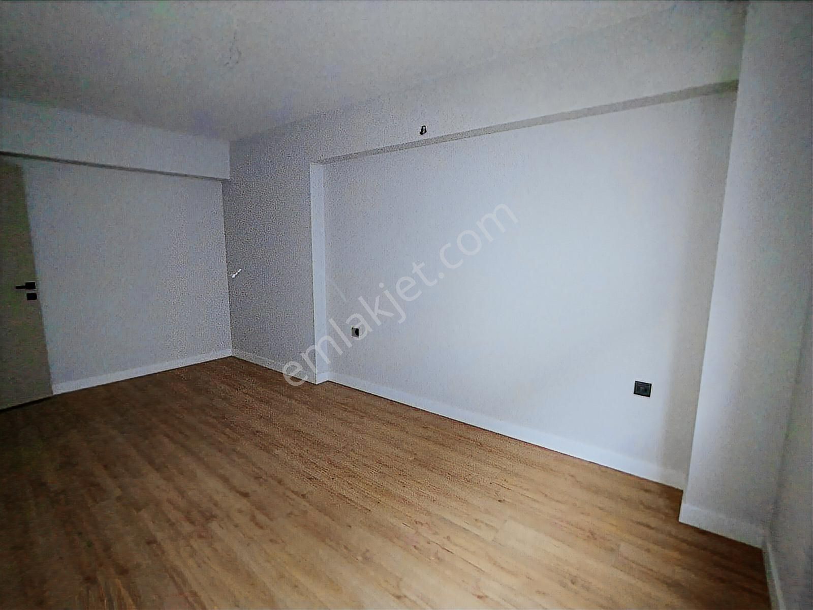 Karşıyaka Demirköprüde Sıfır Ebeveyn Banyolu 3+1 Daire Ö-10 - Görsel 9