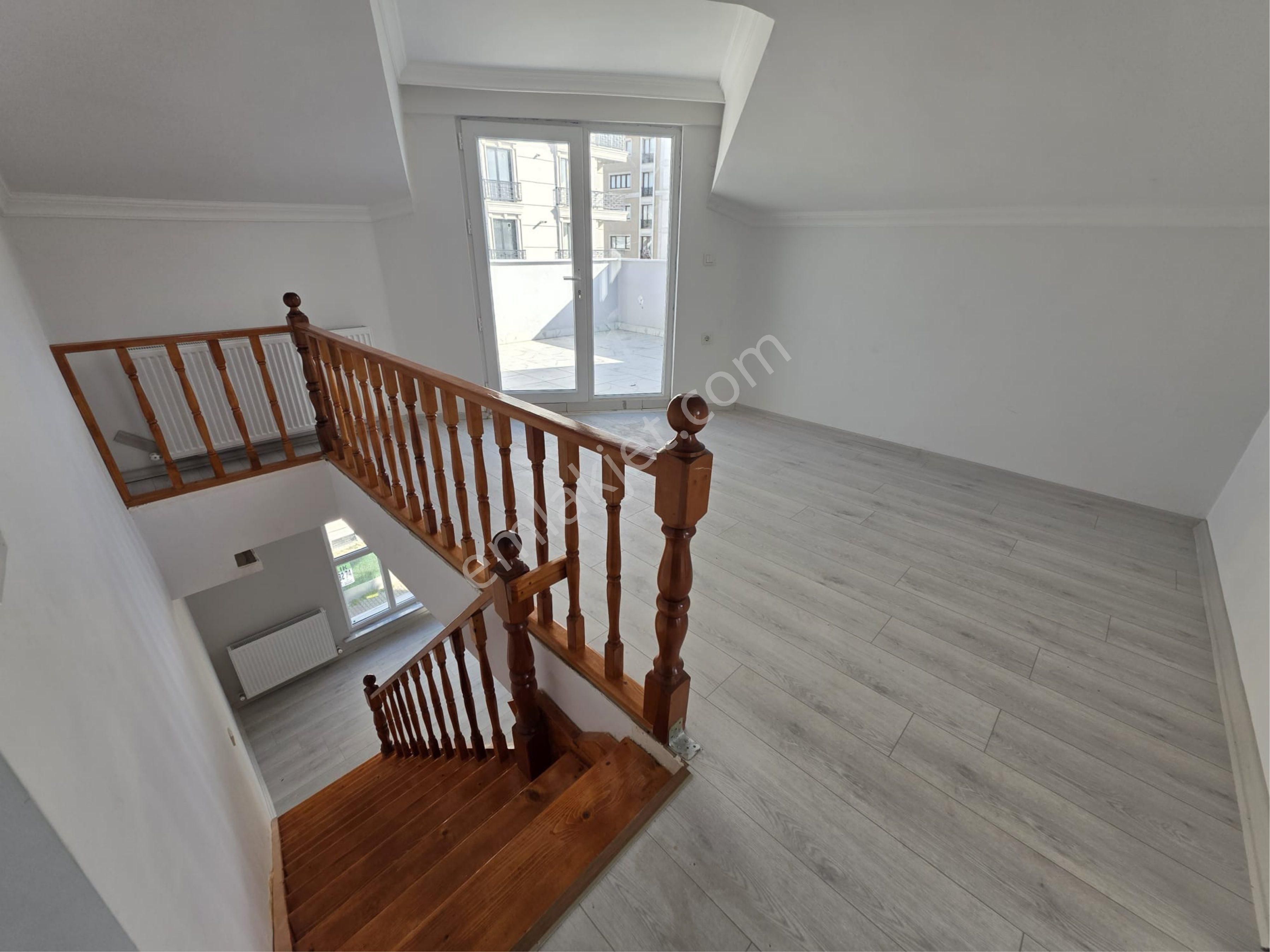 Sultanbeyli Adil Mahallesinde Satılık Dubleks Daire - Görsel 4