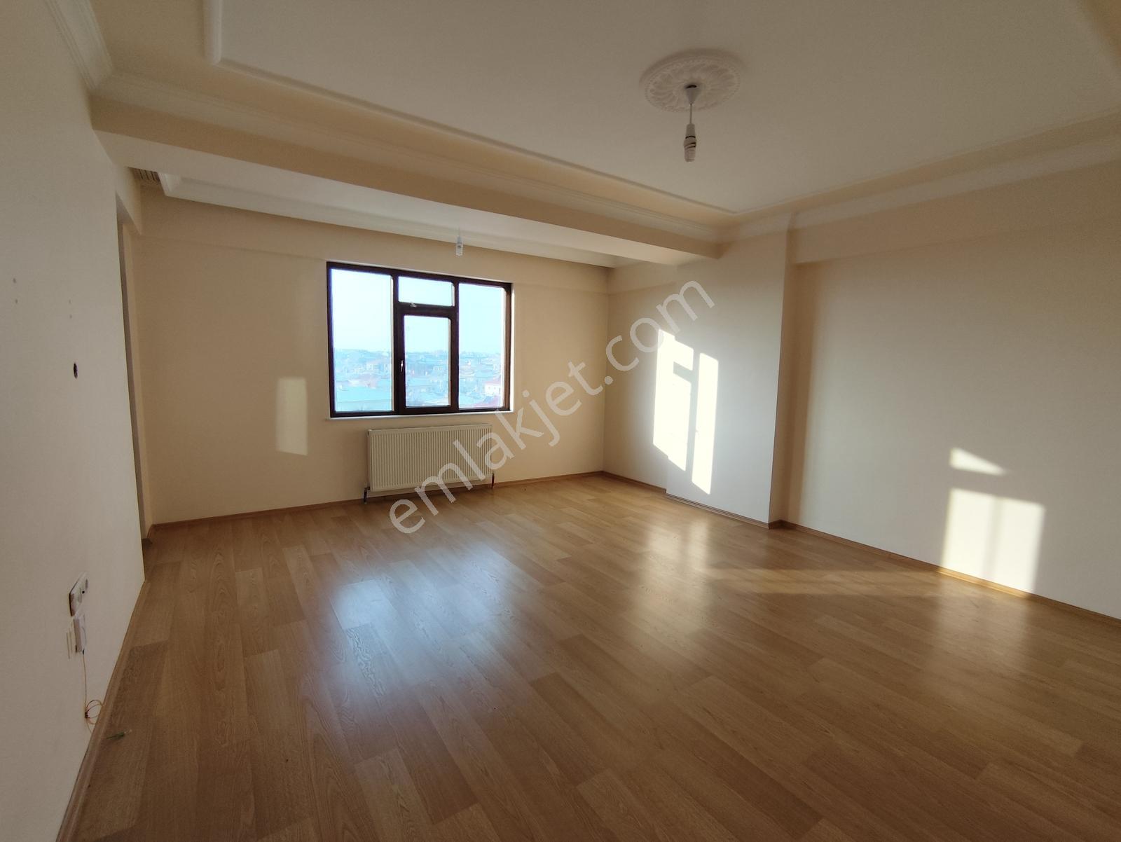 Remax Dem'den Fatih Mahallesi'nde Satılık 3+1 Fırsat Daire - Görsel 2
