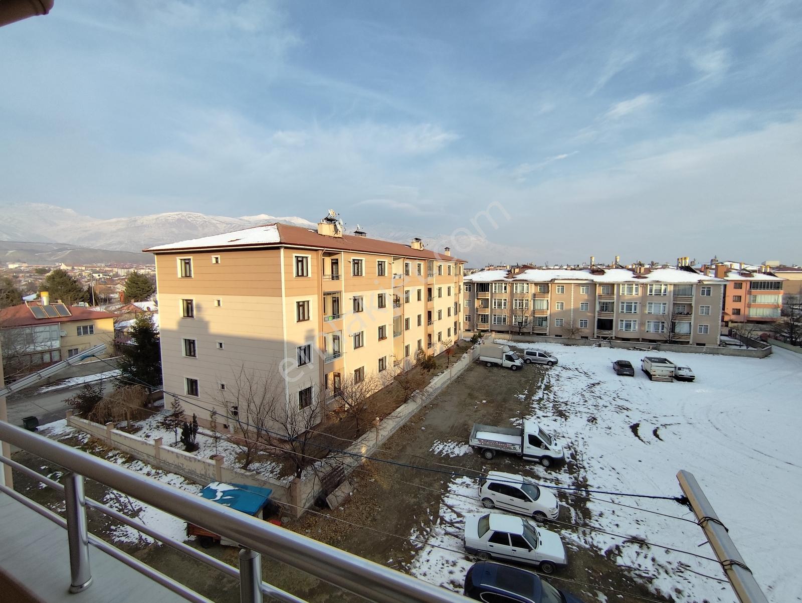 Remax Dem'den Fatih Mahallesi'nde Satılık 3+1 Fırsat Daire - Görsel 11