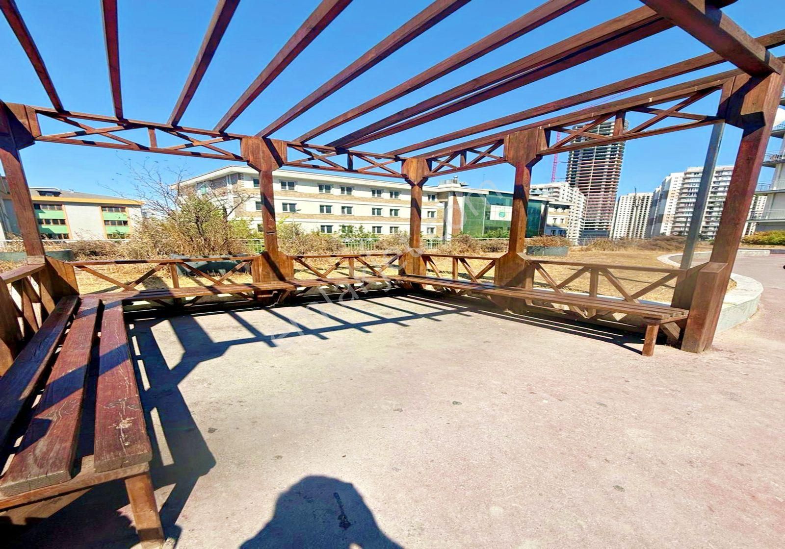 Barbaros Hayrettin Paşa Mah. Site İçi 1+1 Arakat Metrobüse 9 Dk Mesafe Daire - Görsel 19