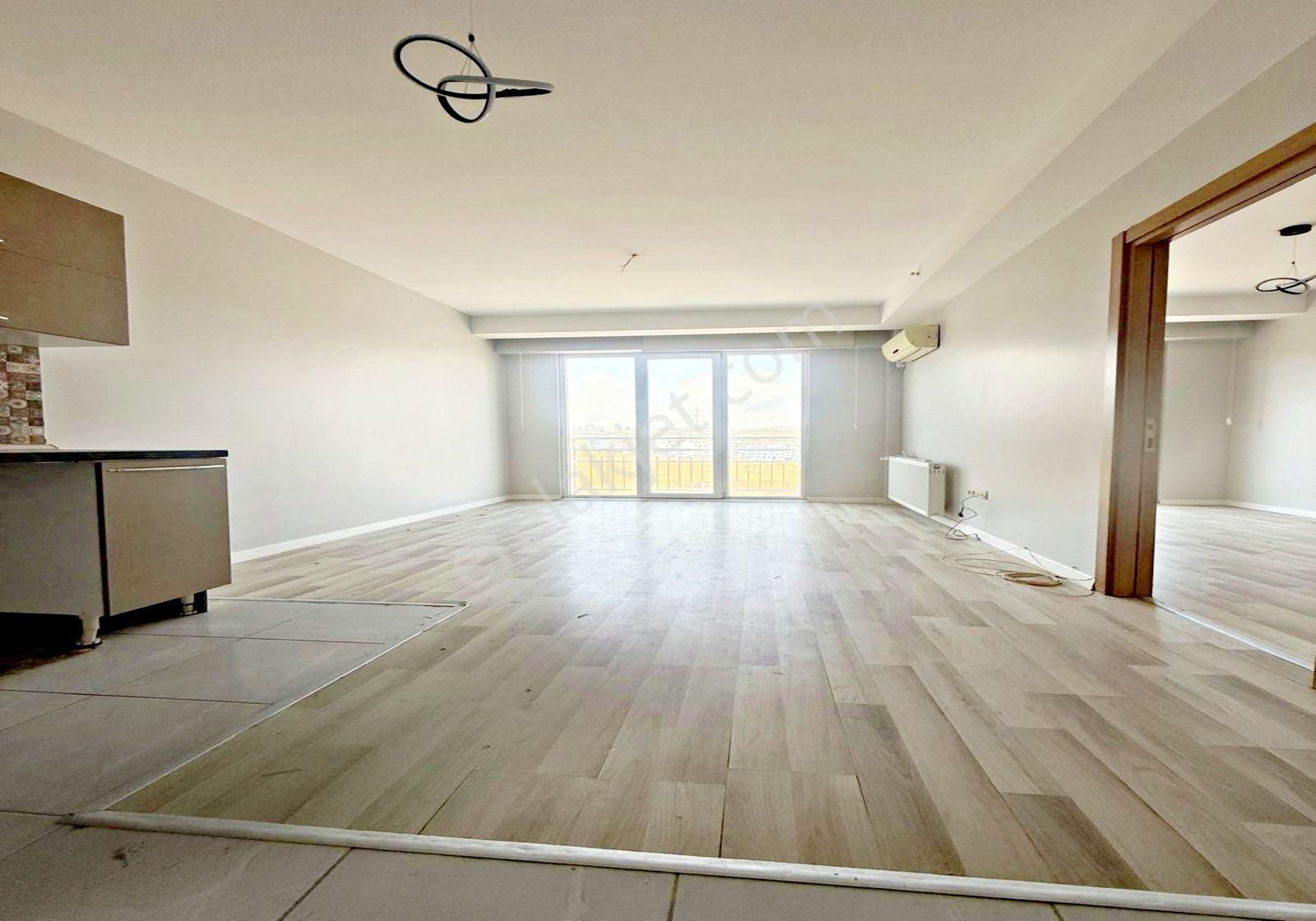 Barbaros Hayrettin Paşa Mah. Site İçi 1+1 Arakat Metrobüse 9 Dk Mesafe Daire - Görsel 4